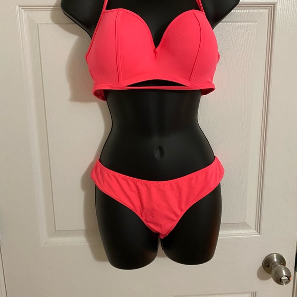 Victoria’s Secret Pink cheeky ruched back bikini bottoms - Picture 2 of 5